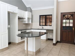 1 Bed Townhouse in Clifton Hill Estate