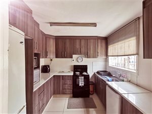 3 Bed Townhouse in Rockford