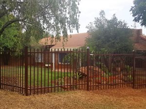 3 Bed House in Faerie Glen