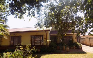 3 Bedroom House in Oberholzer