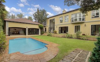 5 Bedroom House in Dainfern Golf Estate