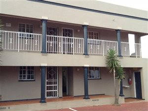 2 Bed Apartment in Delarey