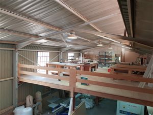 550 m² Industrial space in Meadowdale