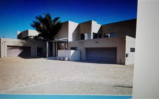 2 Bedroom House in Pomona