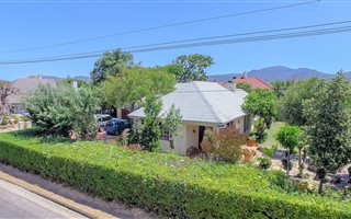 3 Bedroom House in Plumstead