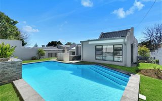 3 Bedroom House in Parkhurst