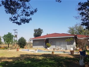 43 ha Farm in Withok Estates