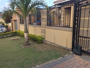 3 Bed House in Woodview