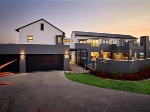 5 Bed House in Waterfall Country Estate