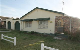 3 Bedroom House in West Bank