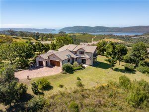 4 Bed House in Eastford Ridge