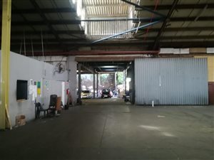 3733 m² Commercial space in Jacobs