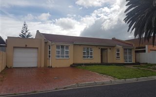 3 Bedroom House in Retreat