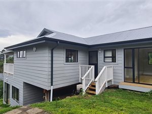 4 Bed House in Knysna Heights