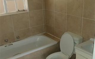 2 Bedroom Duplex in Wilgeheuwel