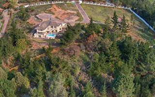 1006 m² Land available in Kanonkop