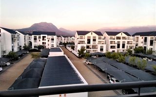 1 Bedroom Apartment in De Velde