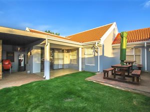 3 Bed Townhouse in Quellerina