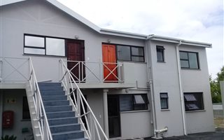 2 Bedroom Apartment in Vredelust