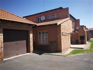 3 Bedroom Duplex in Edleen