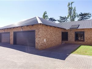 3 Bed Townhouse in Newmarket Park