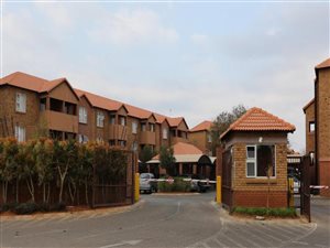 2 Bed Cluster in Lephalale (Ellisras)