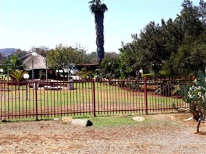 2.2 ha Farm in Onderstepoort