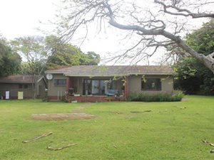 3 Bed House in Umtentweni