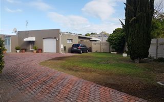 4 Bedroom House in Heathfield