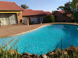 4 Bed House in Mulbarton