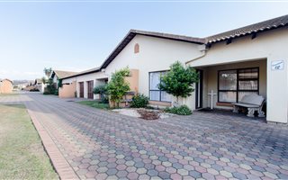 3 Bedroom House in Diaz Beach