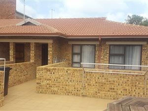 2 Bed Townhouse in Nimrod Park