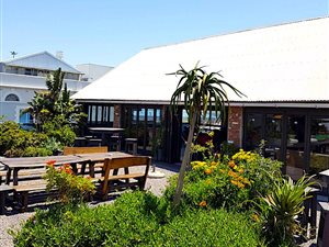 1116 m² Commercial space in Point Waterfront