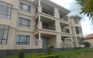 2 Bedroom Apartment in Carlswald Estate