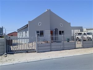 4 Bed House in Sunbird Park