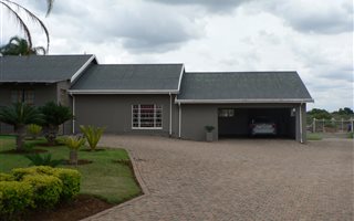 19 ha Farm in Waterkloof
