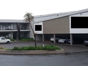 2155 m² Industrial space in Maxmead