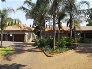 6 Bed House in Raslouw AH