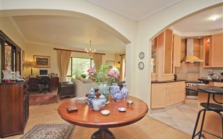 4 Bedroom House in Tokai