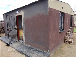 1 Bed House in Bophelong