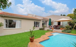 3 Bedroom House in Hurlingham Manor