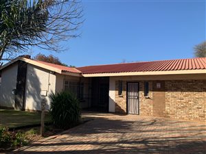 3 Bed House in Ellaton