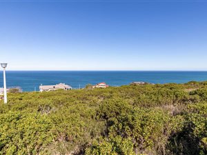 980 m² Land available in Village On Sea
