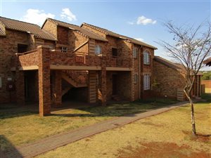 2 Bed Apartment in Mooikloof Ridge
