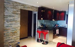 2 Bedroom Apartment in Vredehoek