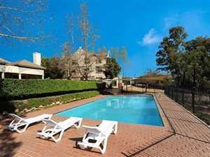 3 Bed Cluster in Paulshof
