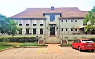 200 m² Office Space in Bryanston