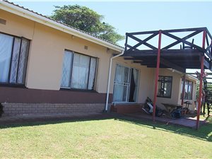 3 Bed House in Hibberdene