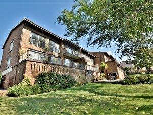 3 Bed Apartment in Southcrest
