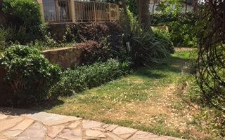 3 Bedroom House in Bezuidenhout Valley